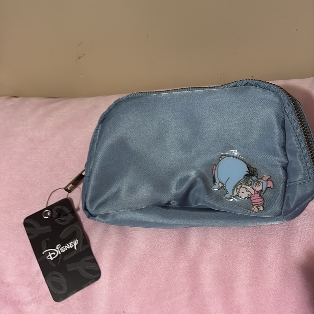 Weekend Sale! Disney Winnie the Pooh Eeyore & Piglet Belt Bag new with tags - Picture 6 of 7